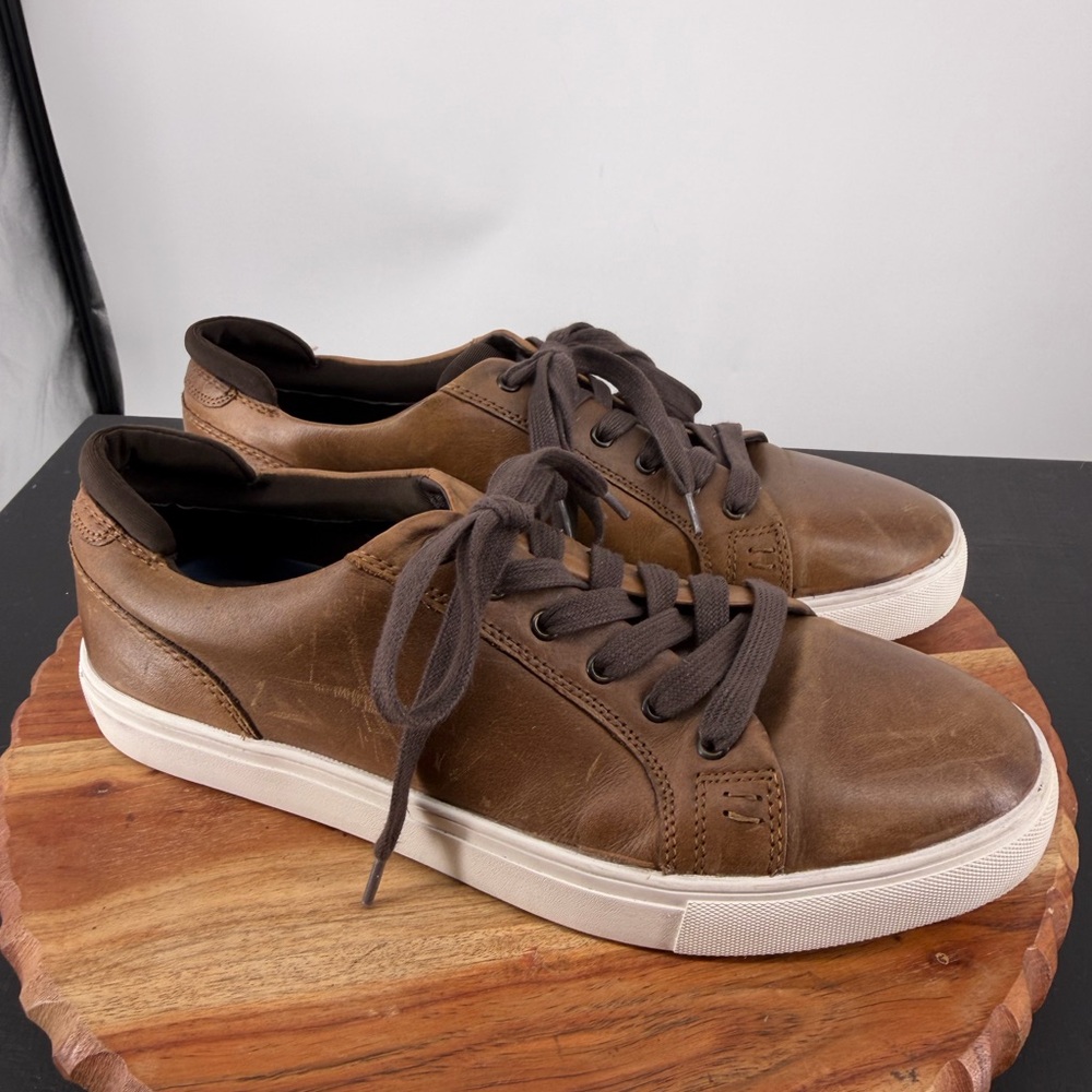 Steve Madden Yale brown leather casual sneakers sz 9.5 lace up